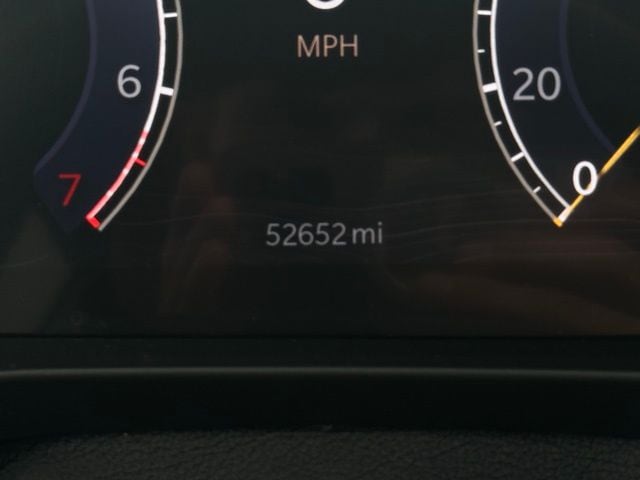 2022 JEEP GRAND CHEROKEE - Image 32