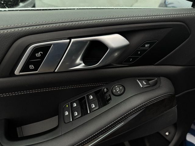 2023 BMW X5 - Image 16