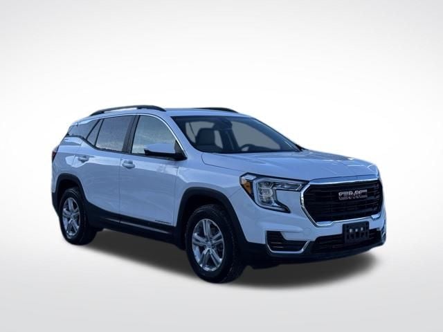2023 GMC TERRAIN - Image 4