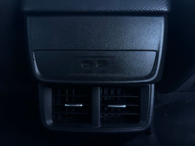 2025 CHEVROLET EQUINOX - Image 19