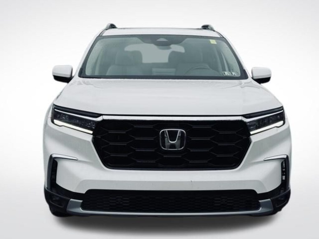 Used 2024 Honda Pilot Touring SUV