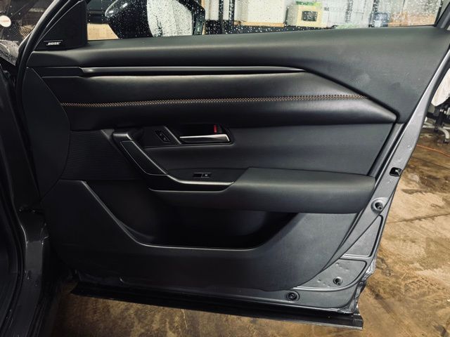 2025 MAZDA CX-50 - Image 15
