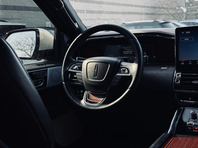2022 LINCOLN NAVIGATOR - Image 30