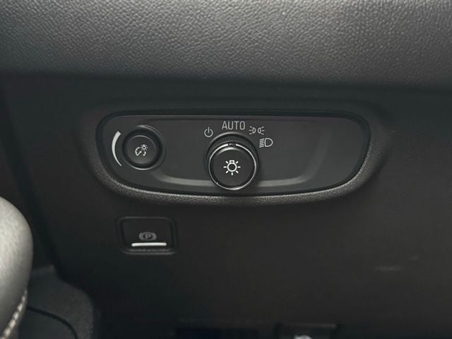 2024 GMC TERRAIN - Image 26