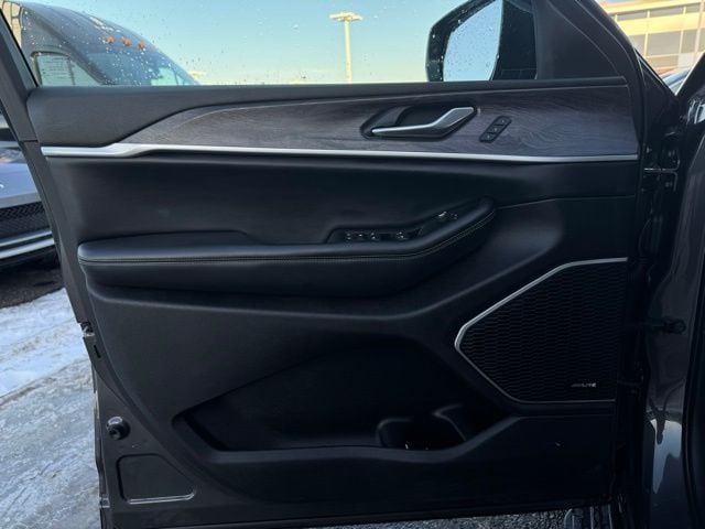 2022 JEEP GRAND CHEROKEE - Image 14