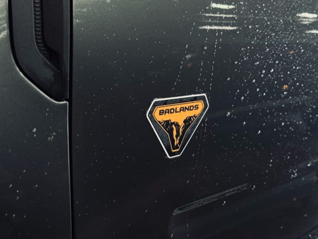 Used 2025 Ford Bronco Sport Badlands SUV