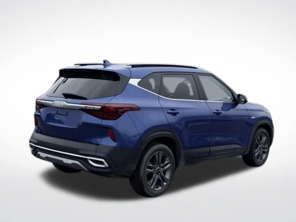 Used 2023 Kia Seltos S SUV