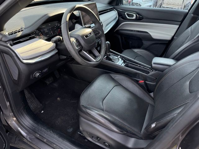 2023 JEEP COMPASS - Image 17