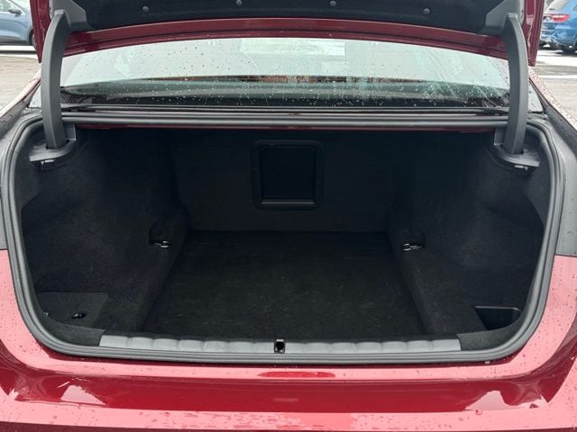 2023 BMW 760I - Image 10