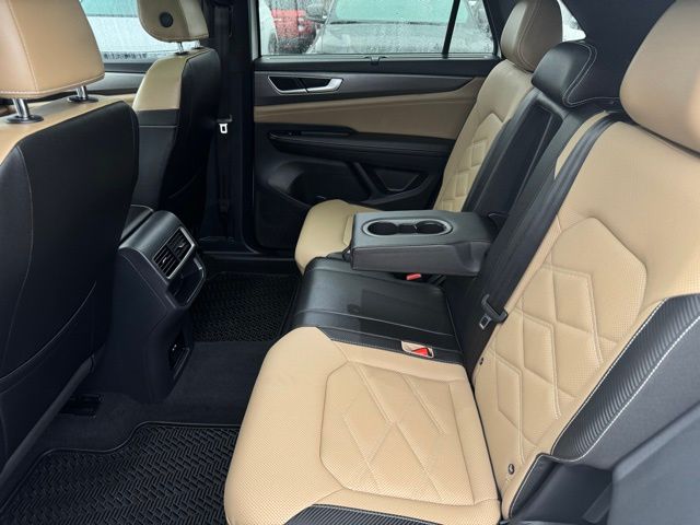 2025 VOLKSWAGEN ATLAS CROSS SPORT - Image 21