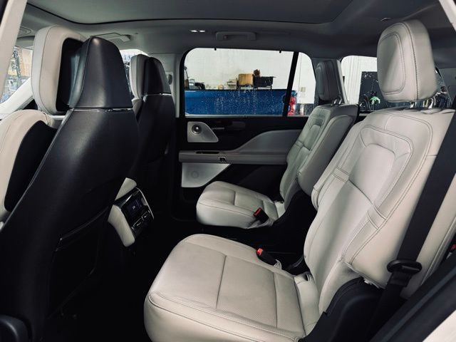2025 LINCOLN AVIATOR - Image 19