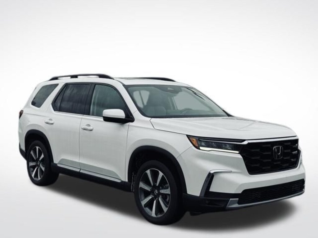 Used 2024 Honda Pilot Touring SUV