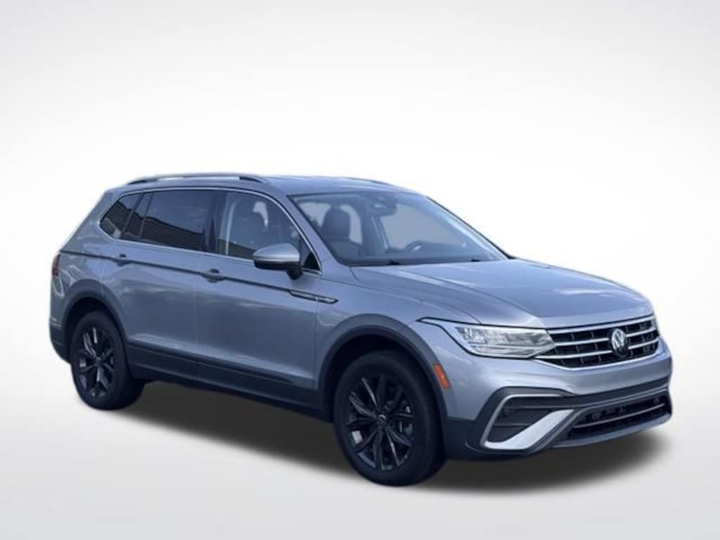 Used 2024 Volkswagen Tiguan 2.0T SE SUV