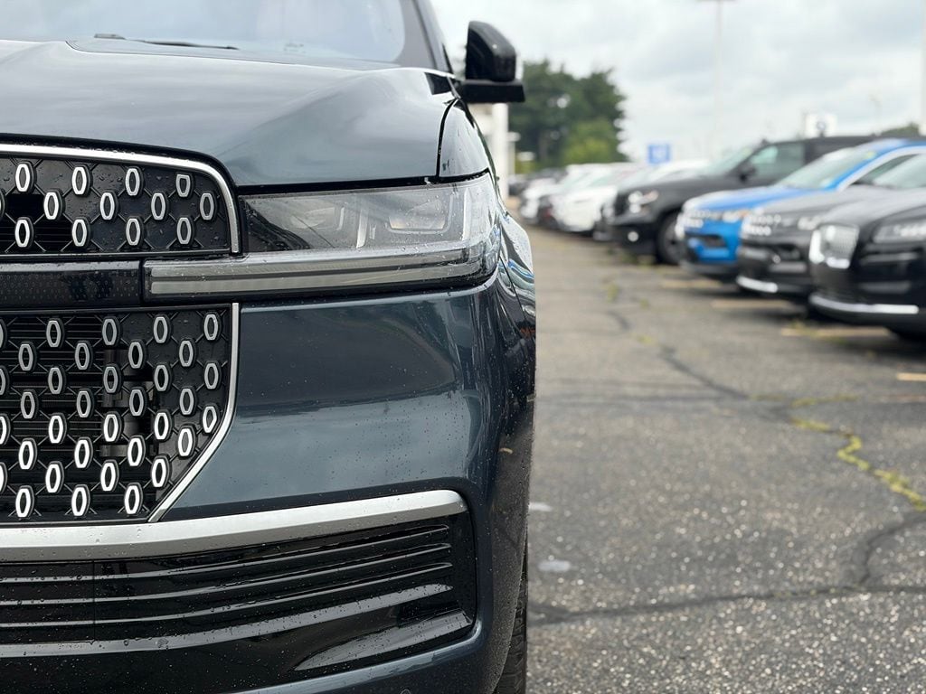Certified 2025 Lincoln Navigator Reserve SUV