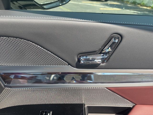 2025 BMW 740I - Image 13