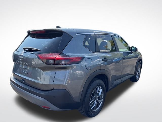 2023 Nissan Rogue S AWD photo 3