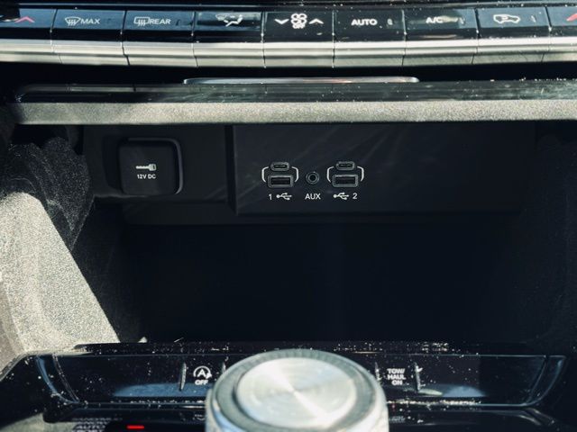 2022 JEEP WAGONEER - Image 37