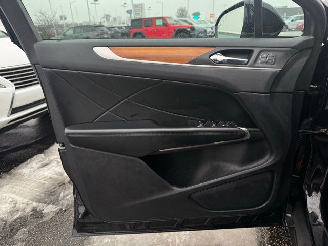 2019 LINCOLN MKC - Image 12