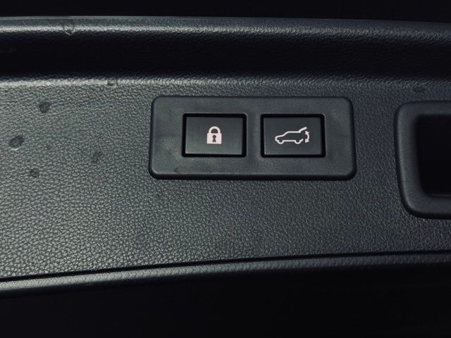 2022 SUBARU FORESTER - Image 10