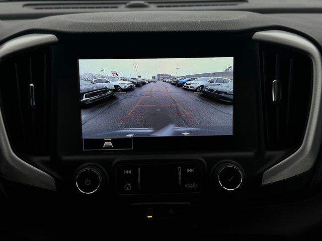 2024 GMC TERRAIN - Image 35
