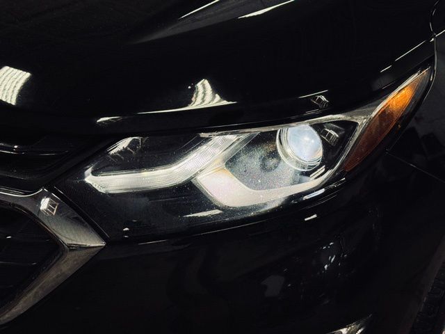 2019 CHEVROLET EQUINOX - Image 2