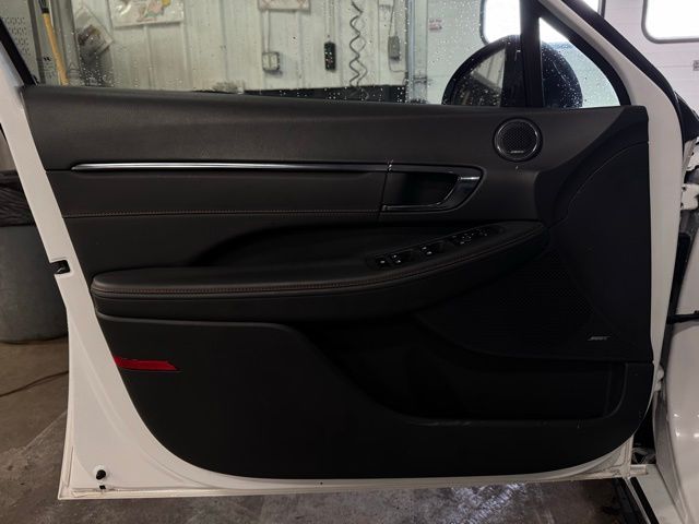 2023 HYUNDAI SONATA - Image 12