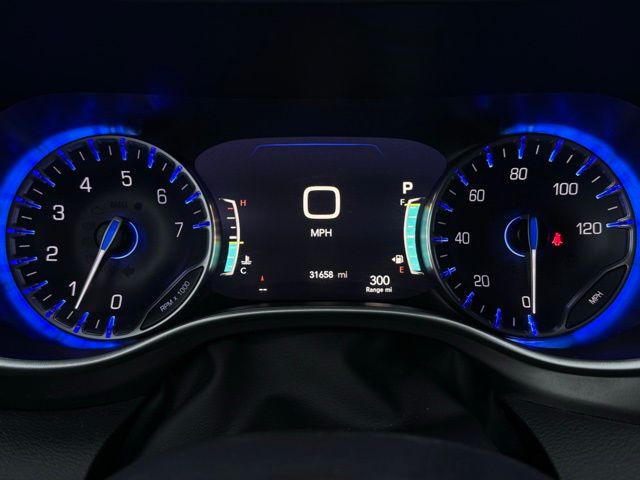 2024 CHRYSLER PACIFICA - Image 29