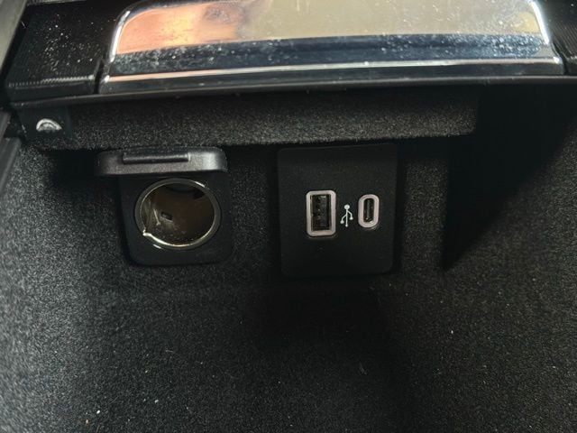 2022 LINCOLN CORSAIR - Image 33