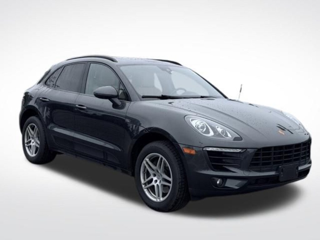Used 2017 Porsche Macan Base SUV