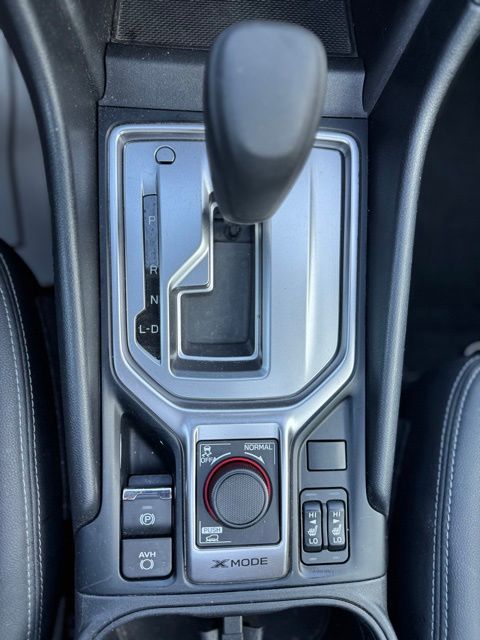 2023 SUBARU FORESTER - Image 32