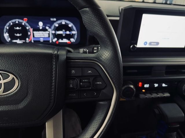 2025 TOYOTA 4RUNNER - Image 26