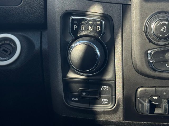 2022 RAM 1500 - Image 27