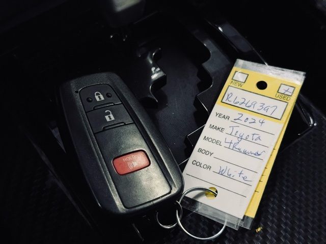 2024 TOYOTA 4RUNNER - Image 38