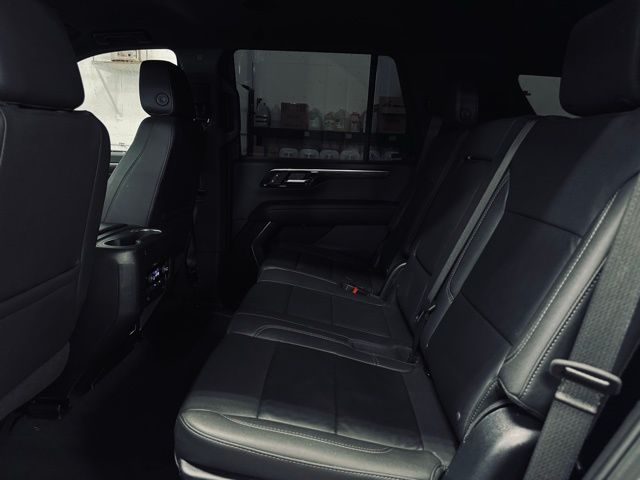 2025 CHEVROLET TAHOE - Image 19