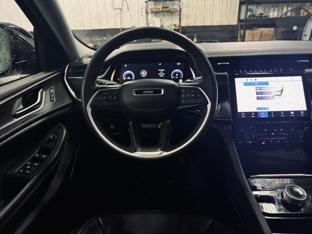 2023 JEEP GRAND CHEROKEE L - Image 29