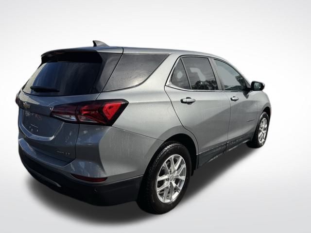 2023 Chevrolet Equinox LT photo 4