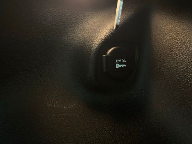 2022 JEEP CHEROKEE - Image 12