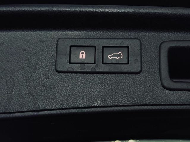 2022 SUBARU FORESTER - Image 12