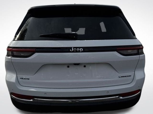 2023 JEEP GRAND CHEROKEE - Image 6