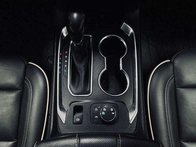 2022 CHEVROLET TRAVERSE - Image 36