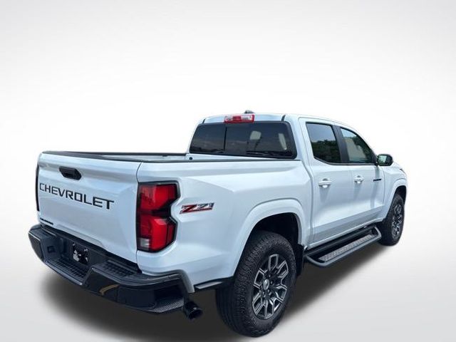 2023 Chevrolet Colorado Z71 photo 4