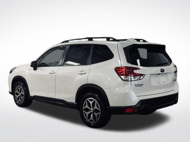 2022 SUBARU FORESTER - Image 9