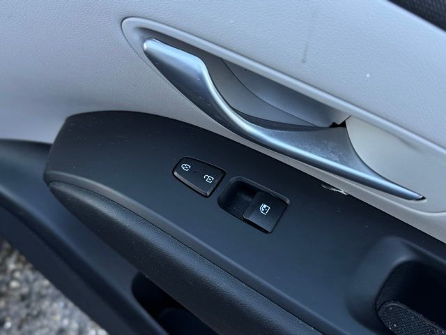 2023 HYUNDAI TUCSON - Image 16