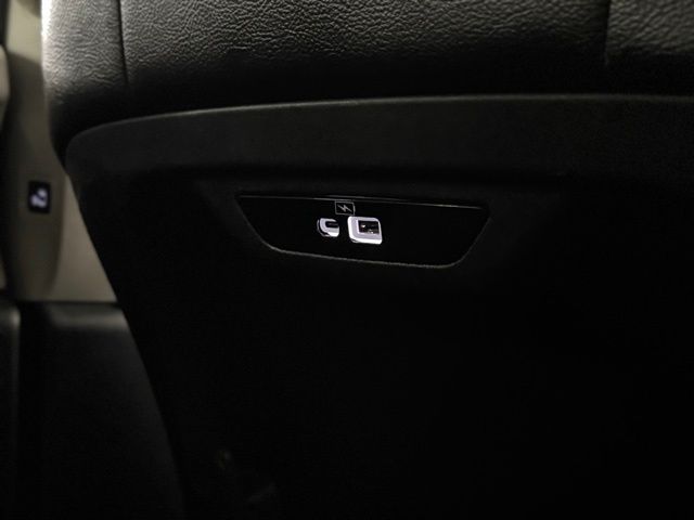 2022 CHRYSLER PACIFICA - Image 25