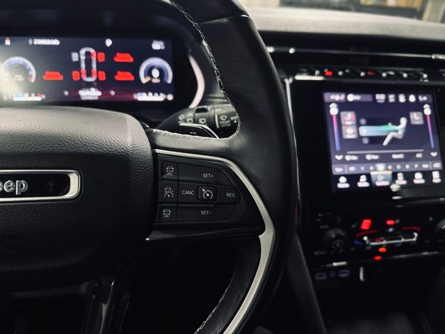 2022 JEEP GRAND CHEROKEE - Image 26