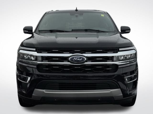 2024 Ford Expedition Limited MAX photo 2