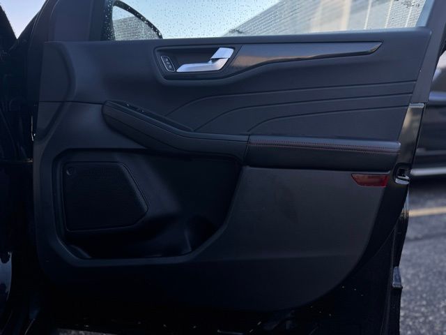 2025 FORD ESCAPE - Image 14