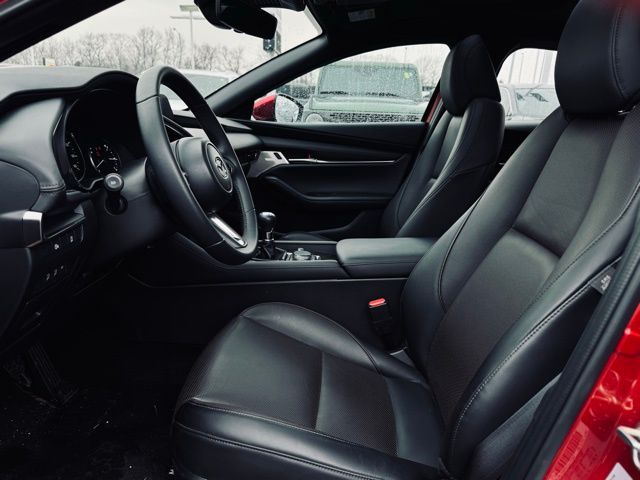 2024 MAZDA MAZDA3 - Image 16