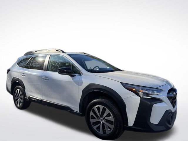 2023 Subaru Outback Premium photo 3