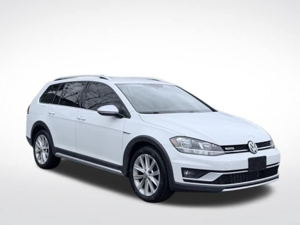 Used 2018 Volkswagen Golf Alltrack TSI Wagon